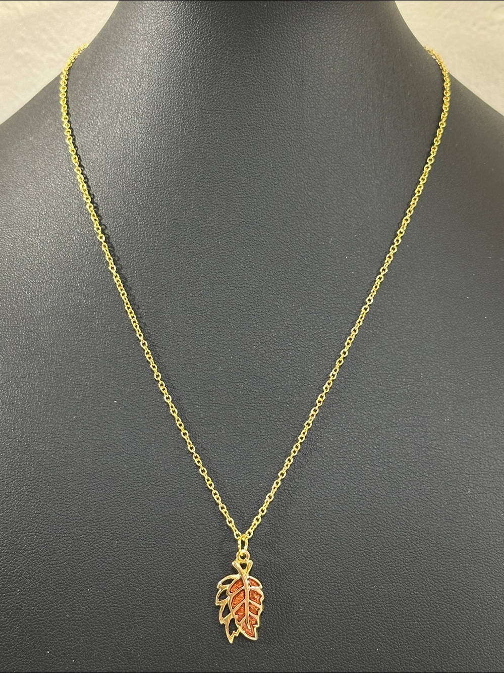 New 925 Sterling Gold Tone Chain With Gold Tone Double Leaf Necklace